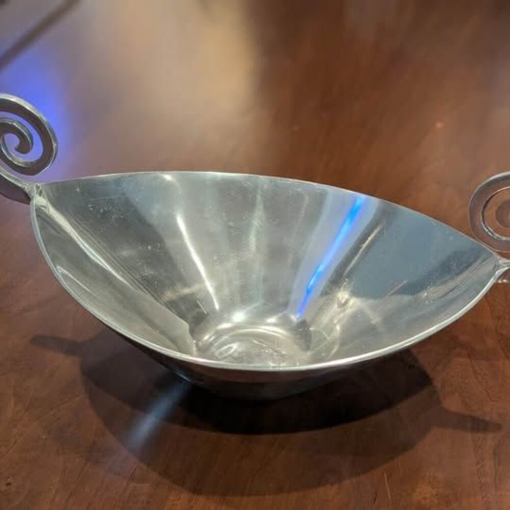 Vintage metal Viking boat banana bowl